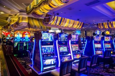 Live dealer at Buffalo King blackjack table on kong app
